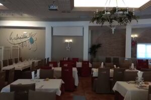 Hostal Restaurante Alcaid&iacute;a de M&aacute;gina