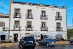 Hostal Restaurante Alc&aacute;ntara
