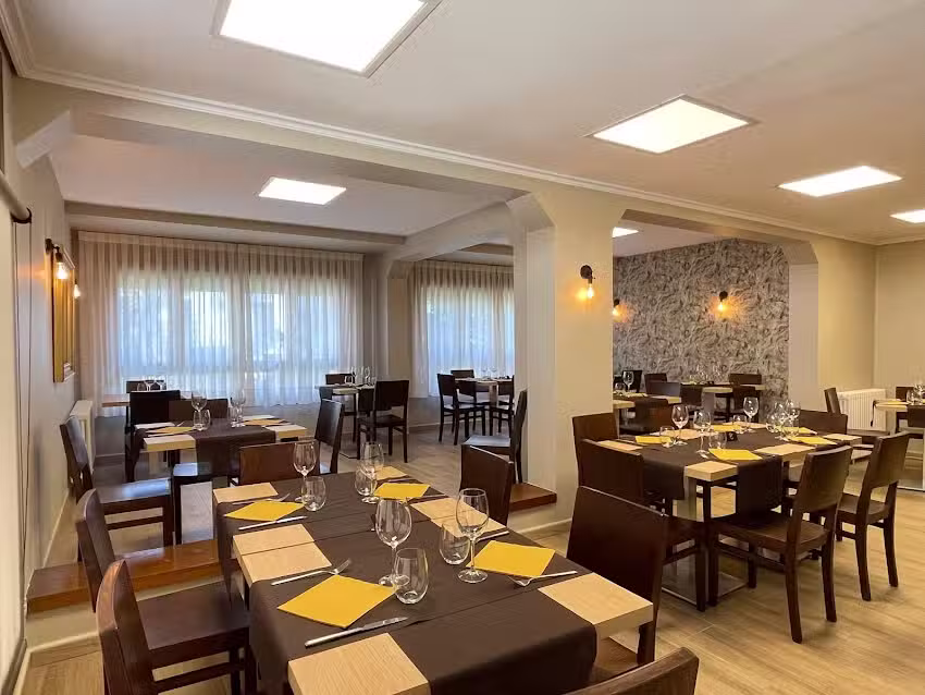 Hostal Restaurante Asador Torreblanca