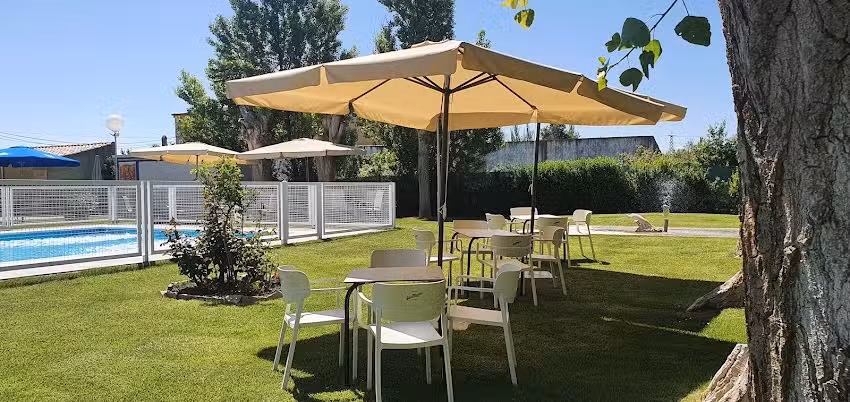 Hostal Restaurante Carolina