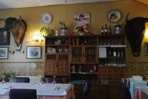 Hostal Restaurante la Taurina