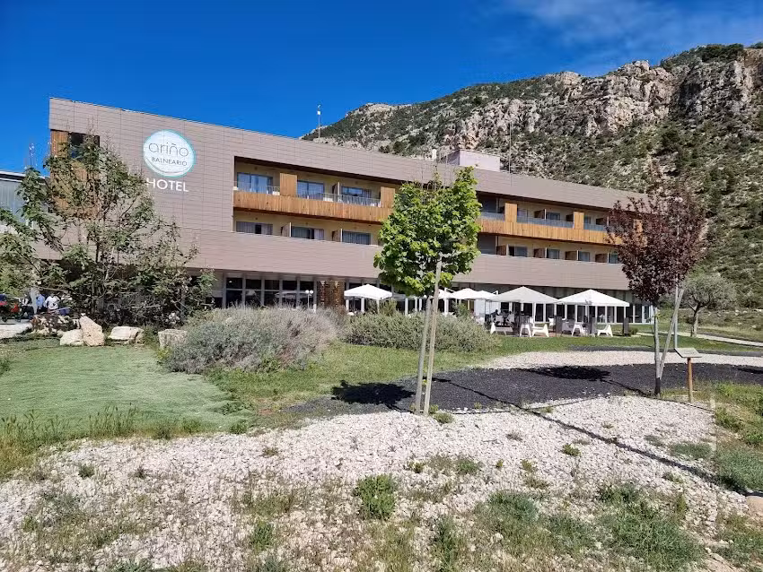 Hotel Balneario de Ari&ntilde;o