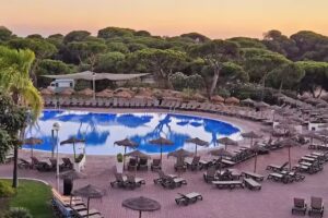 Hotel Barcel&oacute; resort punta Umbr&iacute;a