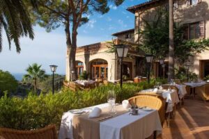 Hotel Es Mol&iacute;