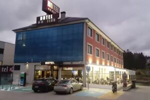 Hotel Flor del R&iacute;o