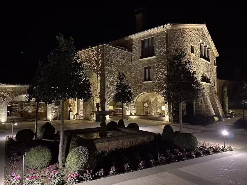 Hotel La Vella Farga, Lladurs