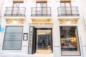 Hotel Puerta de las Granadas