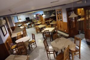 Hotel-Restaurante Chiqu&iacute;n