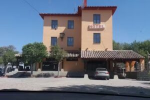 Hotel Restaurante EL ZORZAL