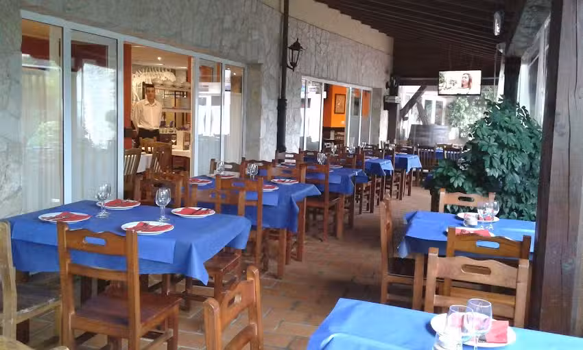 Hotel Restaurante Entrevi&ntilde;es