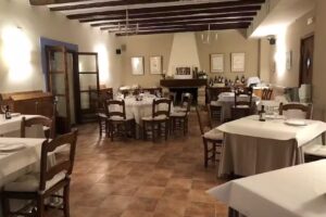 Hotel Restaurante Font Del Pas