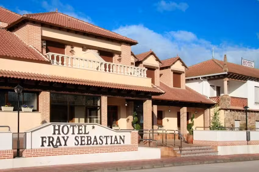 HOTEL &ndash; RESTAURANTE FRAY SEBASTI&Aacute;N