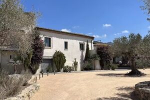 Hotel Restaurante Mas Lazuli