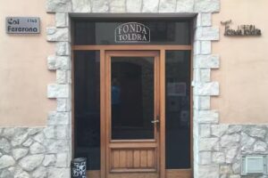 Hotel rural amb restaurant Fonda Toldr&agrave;