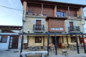 Hotel Rural El Balc&oacute;n de Montija y Restaurante El Crucero
