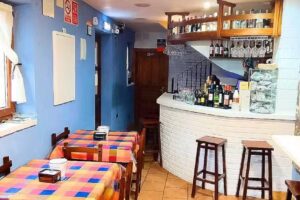 &ldquo;Hotel Rural M&aacute;s Que Bueno Sotres &ndash; Casa El Cosentido Chill Out.&ldquo;