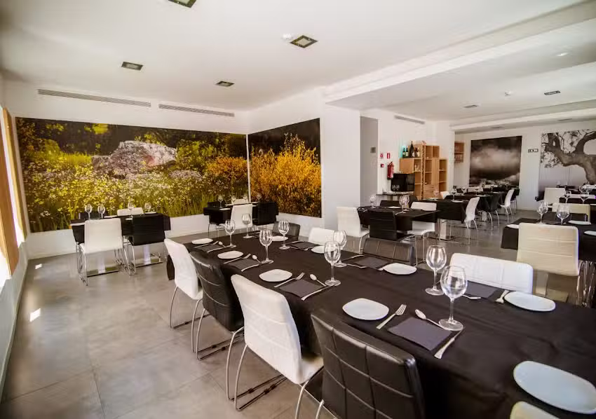 Hotel Rural &ndash; Restaurante | Piedra y Luz