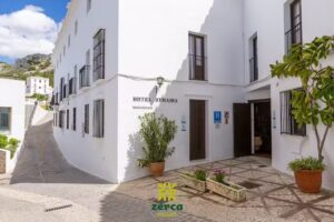 Hotel Rural Zuhayra – Restaurante – CERRADO HASTA EL 29 ENERO