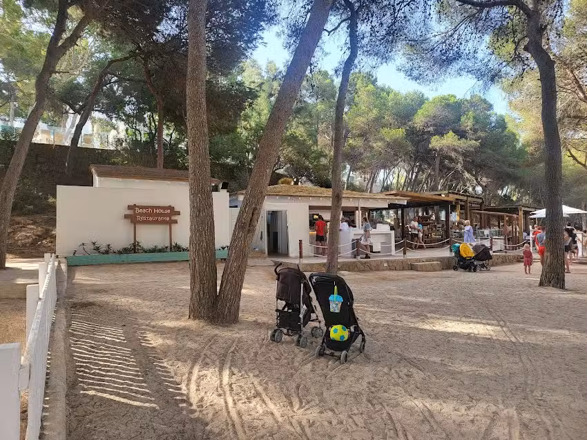 Iberostar Cala barca Beach house restaorant
