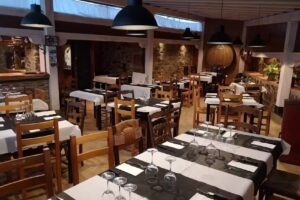 Ikuilu Ostatua-Asador