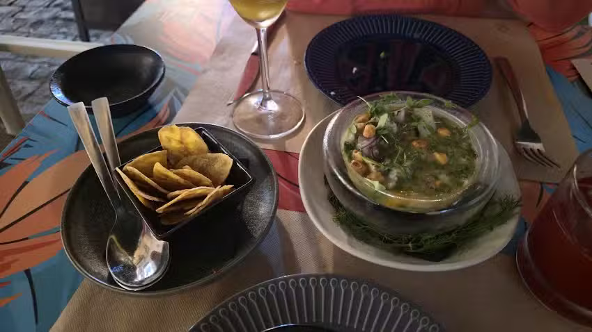 INDIO COMIDO Street Food & Cocktails