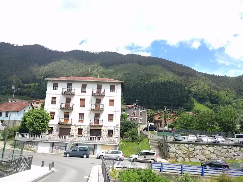 IT ALONSOTEGI Zerbait Inedit