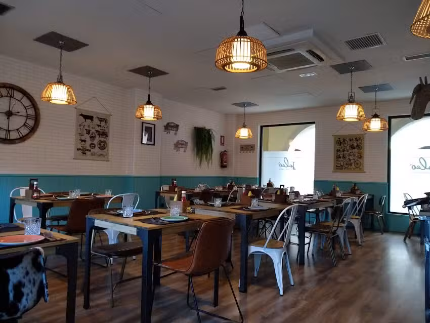 JALEO Burger & Tapeo