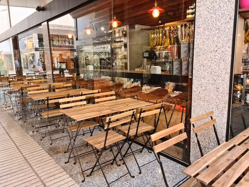 Jam&oacute;nArte Delicatessen