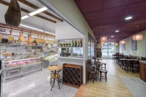 Jamonería Vales Os Castros