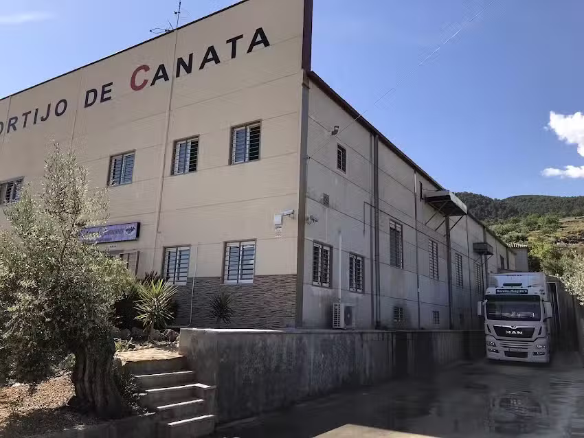 Jamones de Ser&oacute;n Cortijo de Canata, S.L.