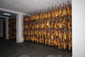 Jamones y Embutidos Ib&eacute;ricos Socarrao