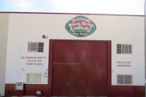 Jamones y Embutidos LOS VELEZ