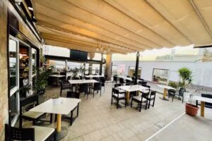 Janet, Bar de Musica y Pinchos