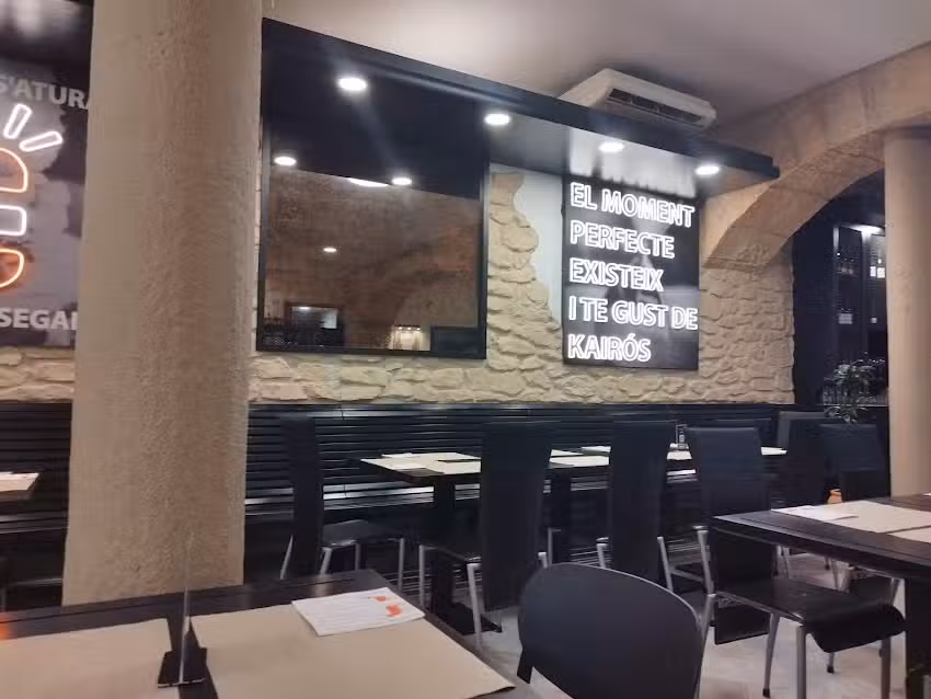Kair&oacute;s Burgers &ndash; Hamburgueseria