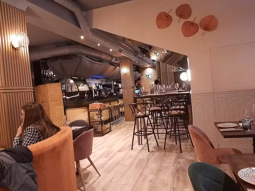 Kanbun Barrio De Salamanca