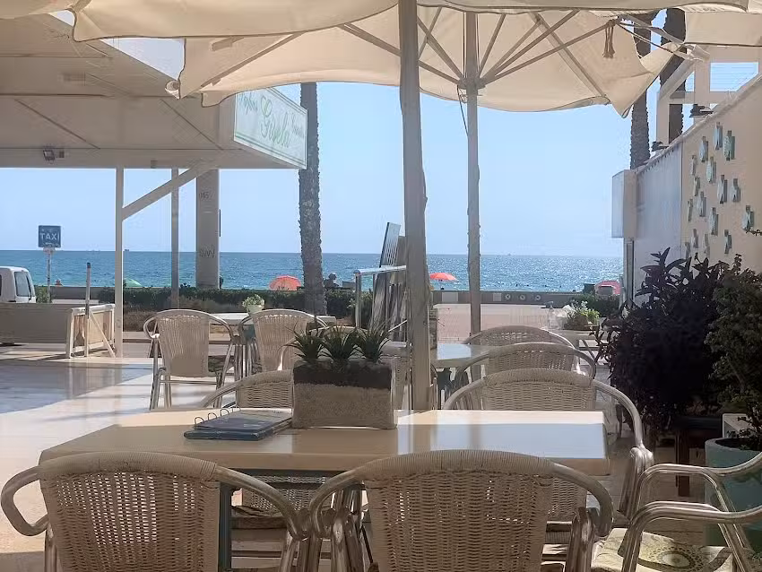 Kanistesa Bar Cafe Restaurante