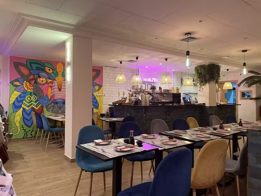 KAZOKU COCINA NIKKEI SEVILLA