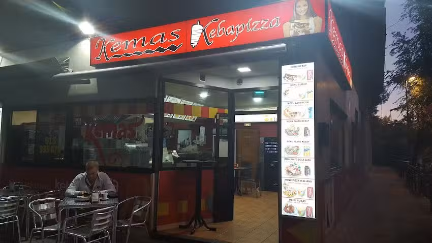Ke M&aacute;s Kebab