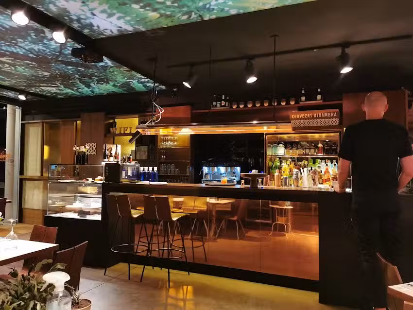 Keik Caf&egrave; Restaurant