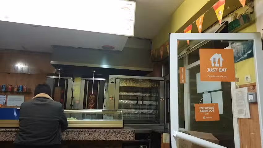 KING DONER KEBAB & PIZZERIA
