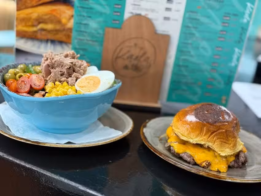 Knela Caf&eacute; | Cafeter&iacute;a Desayuno Brunch Lanzarote