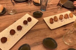 Kuro by Gen&iacute;s Punyet