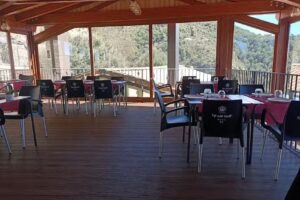 L&rsquo;Alcina Restaurante Braser&iacute;a en Pano