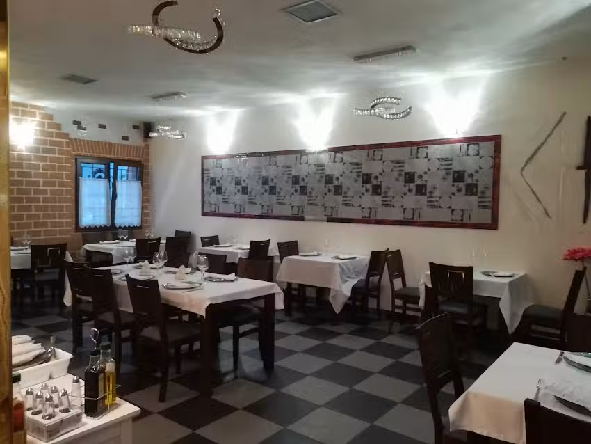 La Abuela Santa &ndash; Centro Islares