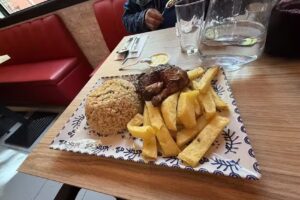 La Bajada Street Food &ndash; Villaverde &ndash; Restaurante Peruano