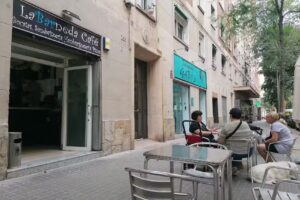 La Barneda Caf&eacute;