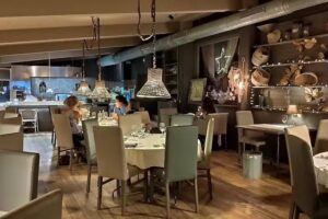 La B&ograve;bila Restaurant