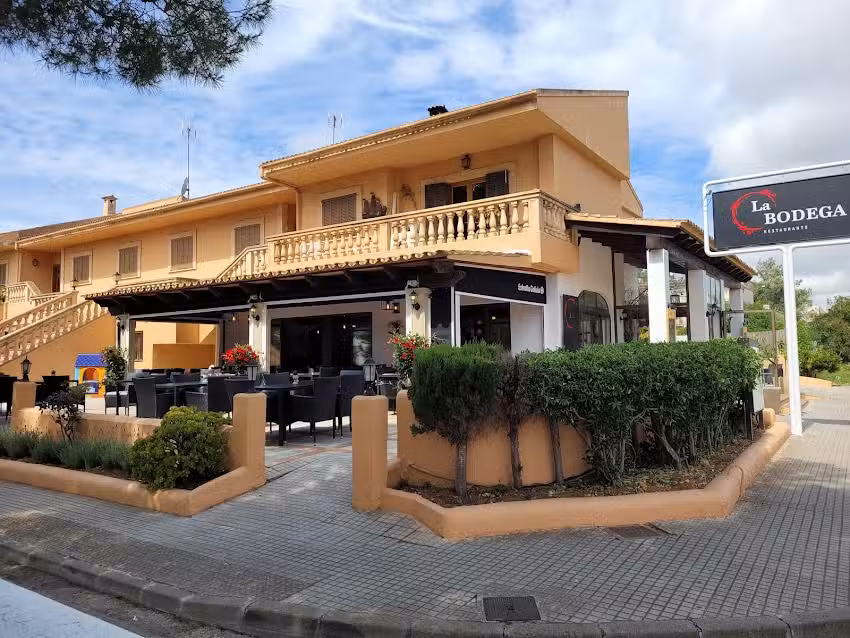 La Bodega