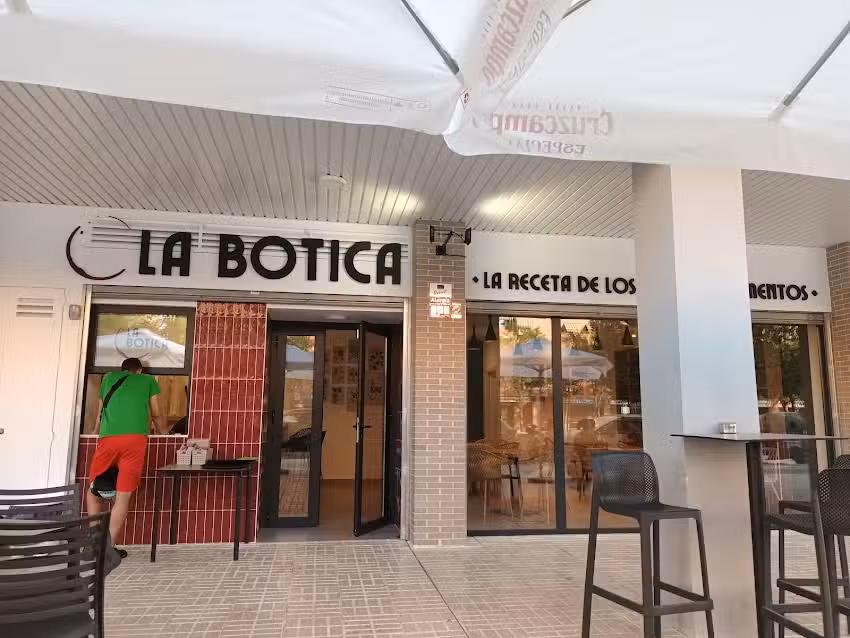 La Botica