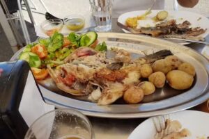 La Caleta Gastro Food Tapas